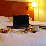Hotel Kyriad 3*