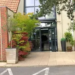 Otel Kyriad Argenteuil