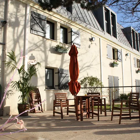 Kyriad Hotel Argenteuil