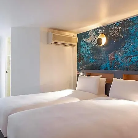 Kyriad Otel