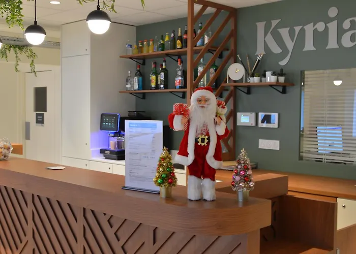 Kyriad Hotel Argenteuil