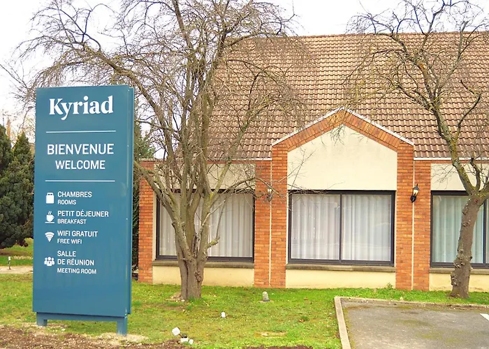 Kyriad Hotel 3*
