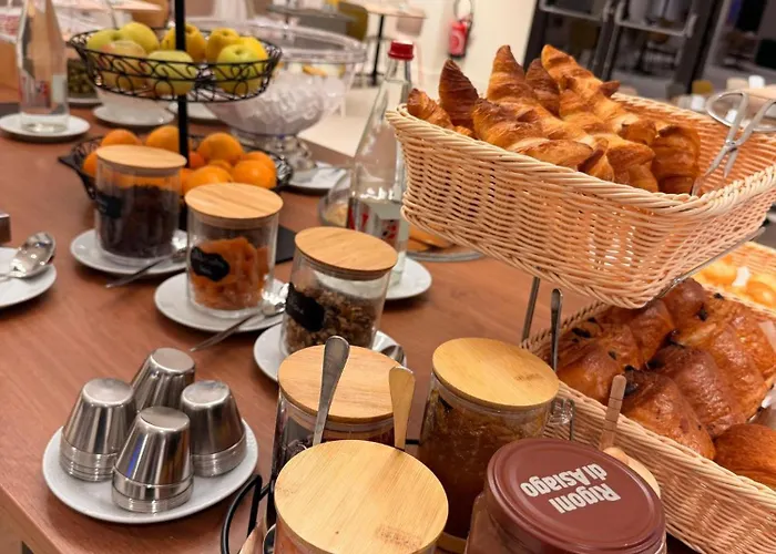 Kyriad Hotel Argenteuil